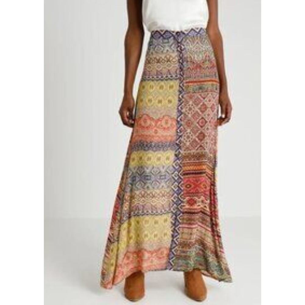 DESIGUAL Bohemian Maxi Skirt Womens Sz 38 Button Front Lined Midi